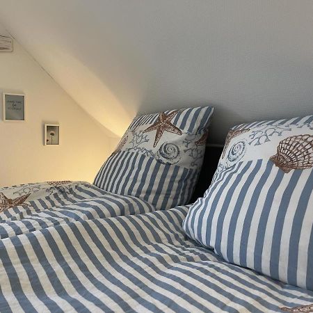Вилла Am Kutterhafen 21 - Haus Joost Fedderwardersiel Экстерьер фото